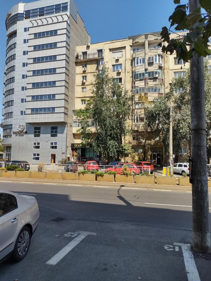 Ariana Apartment By EasyBukares Bagian luar foto